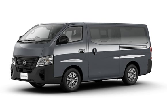 日産キャラバン10人乗り 4WD ディーゼル 5速マニュアルシフト 日産キャラバン10人乗り 4WD ディーゼル 5速マニュアルシフト