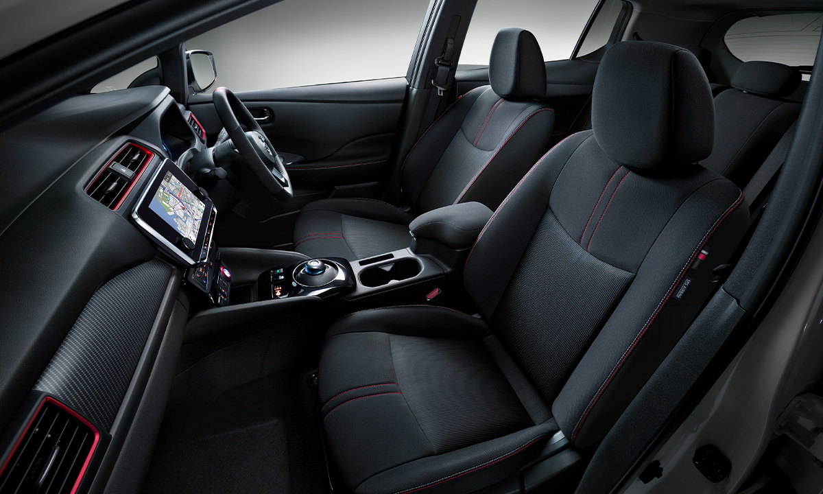 日産 リーフ Leaf グレード間比較