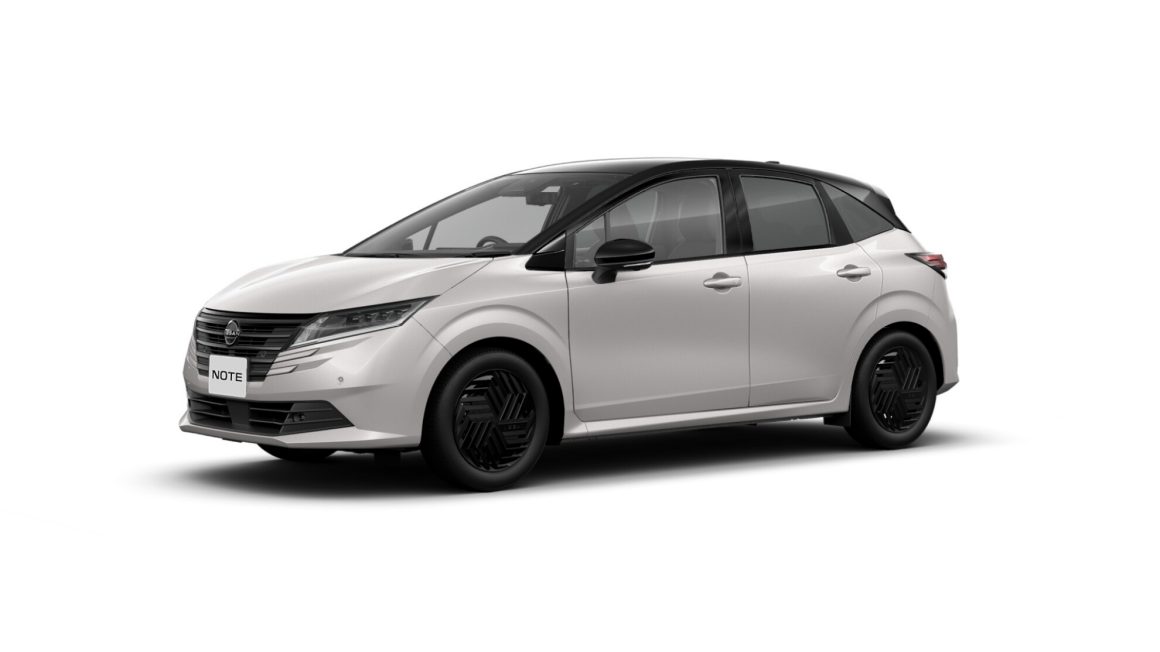 日産 NOTE ノート ブラック ハッチバック 日産：ノート [ NOTE ] コンパクトカー | 価格・グレード | Black Edition
