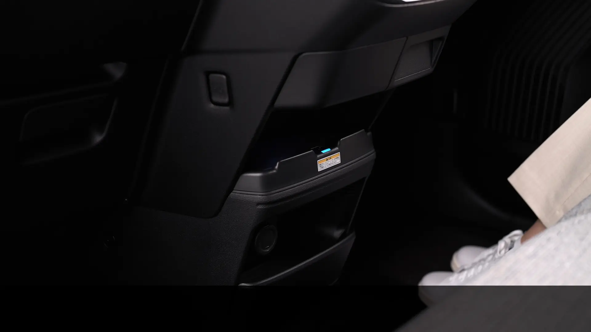 Qi対応ワイヤレス充電器