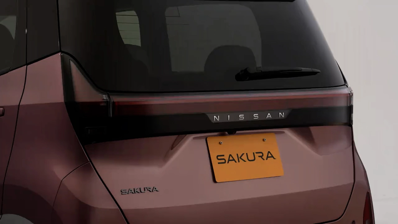 LEDリヤコンビネーションランプ